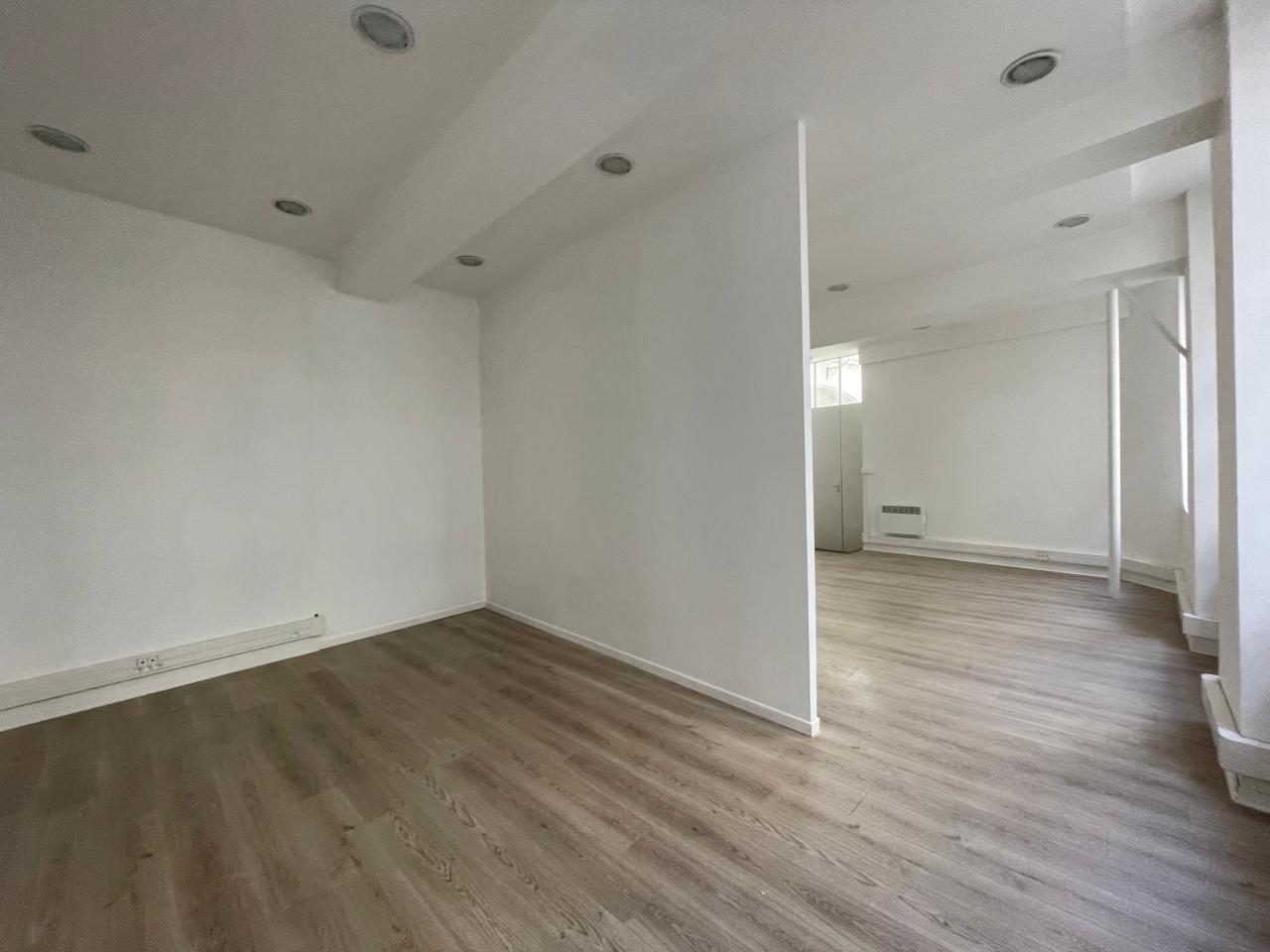 Bureau Lyon 72m² Location bureau Lyon Rhône OLBUR2426089 6